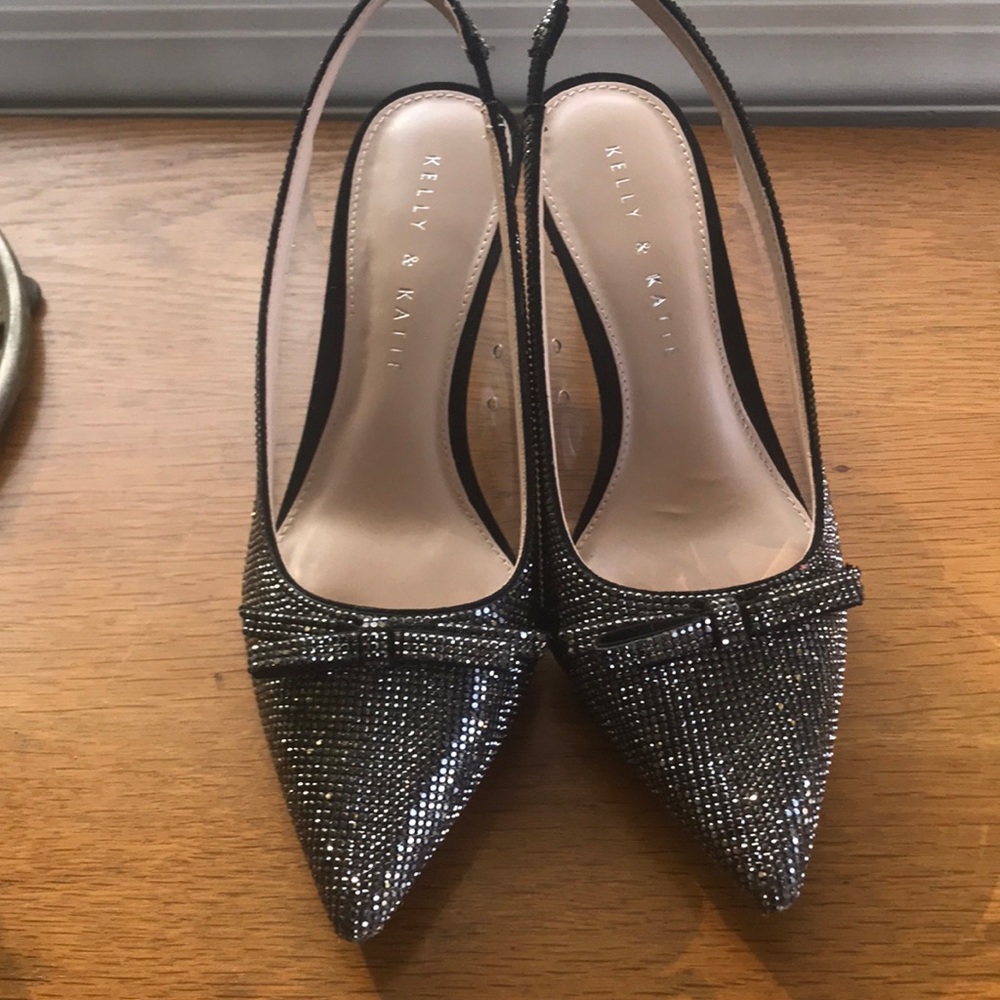 Prettiest shoes ever. Worn 1x